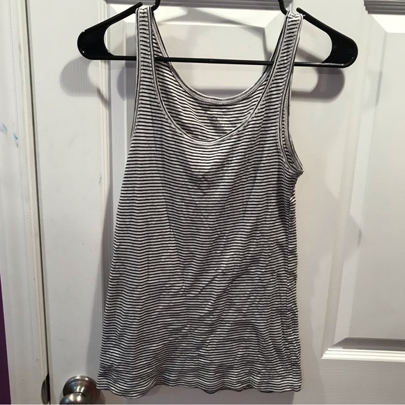 LOFT Tops Loft Tank Top Loft Tank Top Loft Tank Top Tank Top Tank